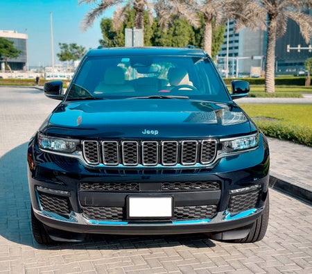 Miete Jeep Grand Cherokee 2022 in Dubai
