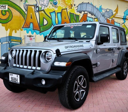 Affitto Jeep Sport da attaccabrighe 2021 in Dubai