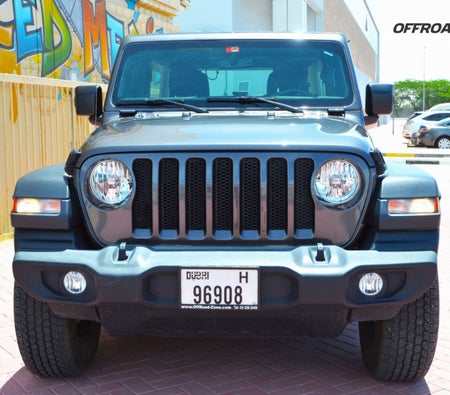 Affitto Jeep Attaccabrighe 2021 in Dubai