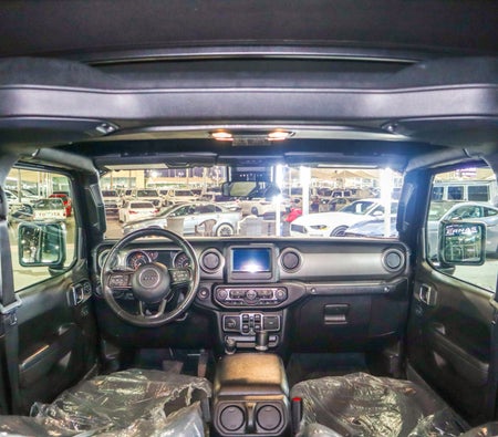 Miete Jeep Wrangler 2022 in Dubai