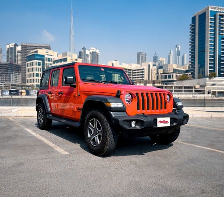 Miete Jeep Wrangler 2023 in Dubai