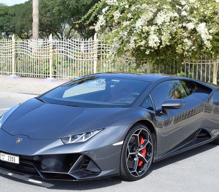 Alquilar Lamborghini Huracán Evo Coupé 2020 en Dubai