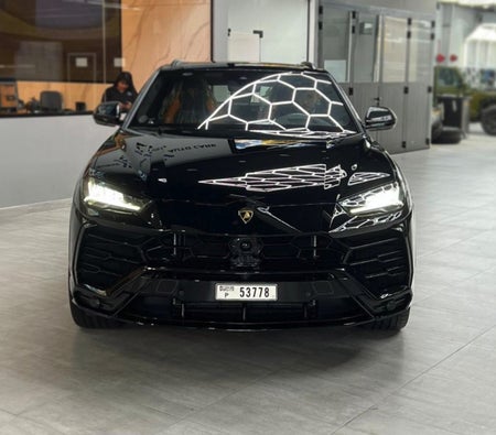 Alquilar Lamborghini Urus My20 2022 en Dubai