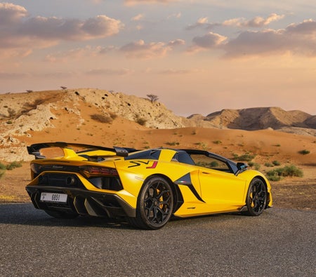 Affitto Lamborghini Aventador SVJ Roadster 2022 in Abu Dhabi