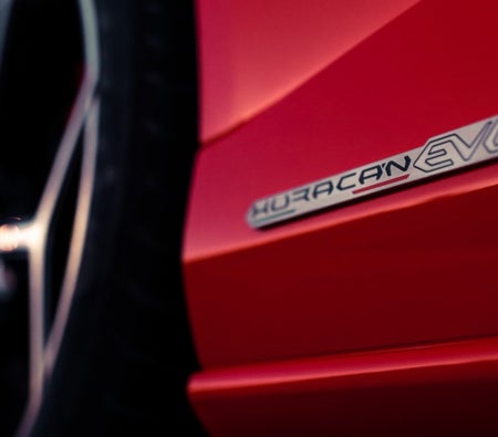 Location Lamborghini Huracán Evo Coupé 2020 dans Dubai