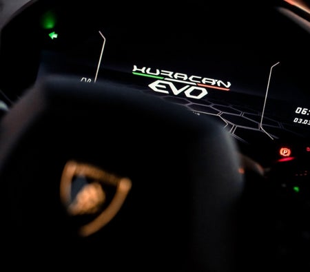 租 兰博基尼 Huracan Evo Coupe 2020 在 迪拜