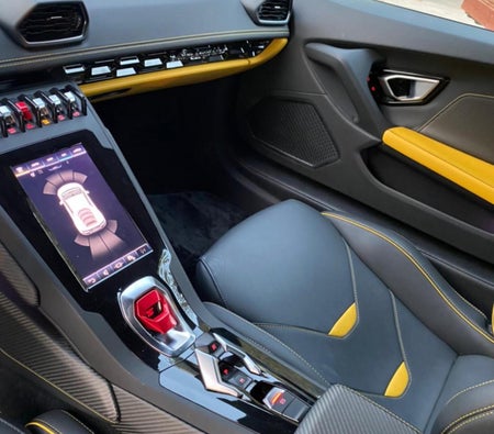 Rent Lamborghini Huracan Evo Coupe 2020 in Dubai