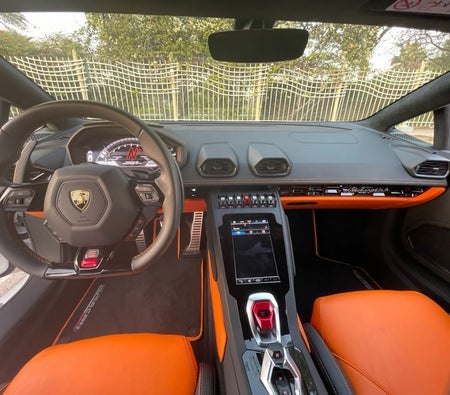 Miete Lamborghini Huracan Evo Coupé 2021 in Dubai