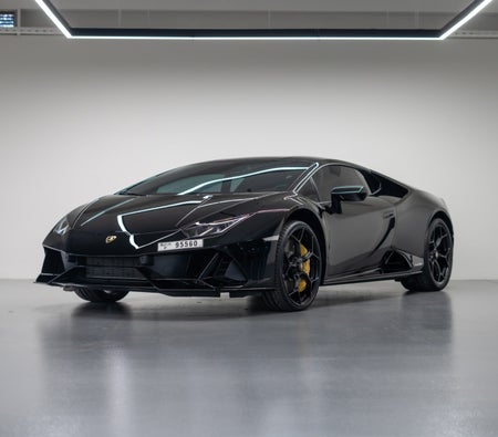Kira Lamborghini Huracan Evo Coupe 2022 içinde Dubai