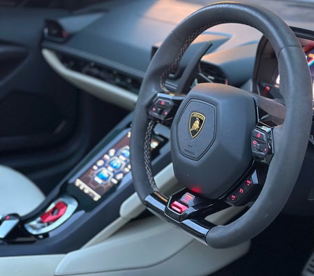 Kira Lamborghini Huracan Evo Spyder 2021 içinde Londra