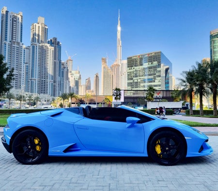 Alquilar Lamborghini Huracan Evo Spyder 2022 en Dubai