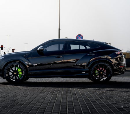 Kira Lamborghini Urus S 2024 içinde Dubai