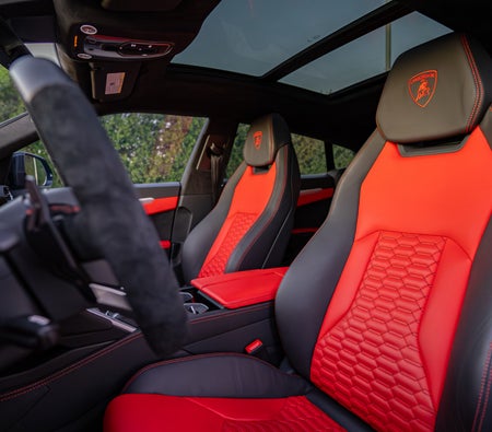 Kira Lamborghini Urus 2020 içinde Dubai