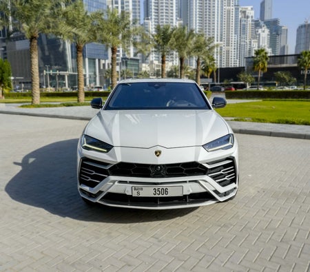 Rent Lamborghini Urus 2021 in Ras Al Khaimah