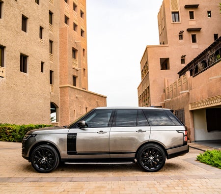 Rent Land Rover Range Rover Vogue 2019 in Belgrade