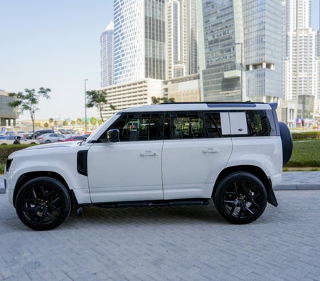Kira Land Rover Defans V6 2020 içinde Dubai