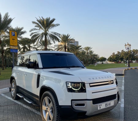 Alquilar Land Rover Defensor V6 2022 en Dubai