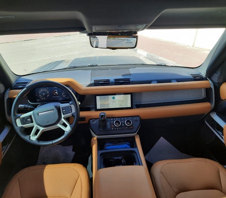 Alquilar Land Rover Defensor V6 2023 en Dubai