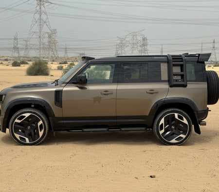Аренда Land Rover Защитник XS V6 2023 в Дубай