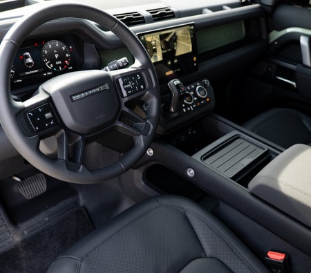 Аренда Land Rover Defender XS V6 2024 в Дубай