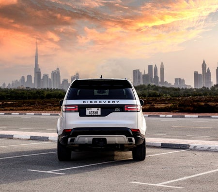 Rent Land Rover Discovery HSE 2021 in Ras Al Khaimah