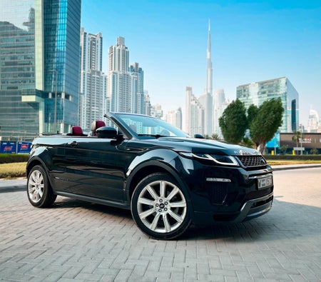 Location Land Rover Range Rover Evoque Décapotable 2019 dans Sharjah