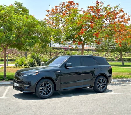 Kira Land Rover Range Rover Sport Dinamik 2023 içinde Fujairah