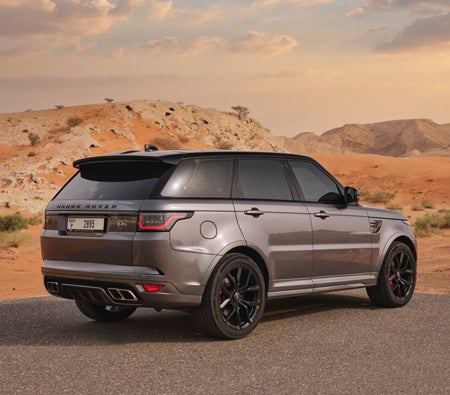 Miete Landrover Range Rover Sport SVR 2020 in Abu Dhabi