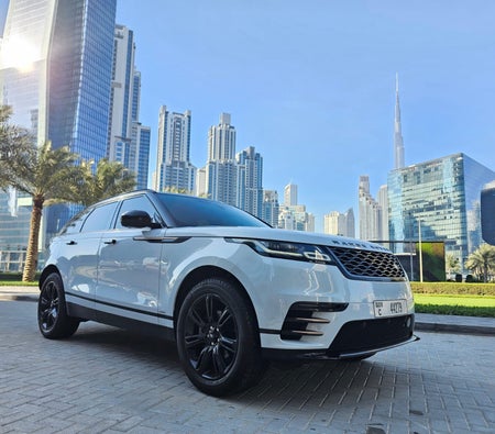 Affitto Land Rover Range Rover Velar R Dynamic 2020 in Dubai