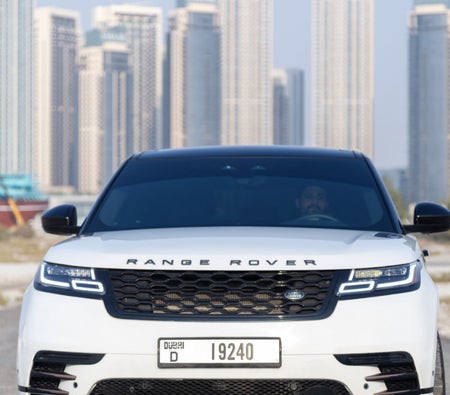 Location Land Rover Range Rover Velar R Dynamic 2022 dans Dubai