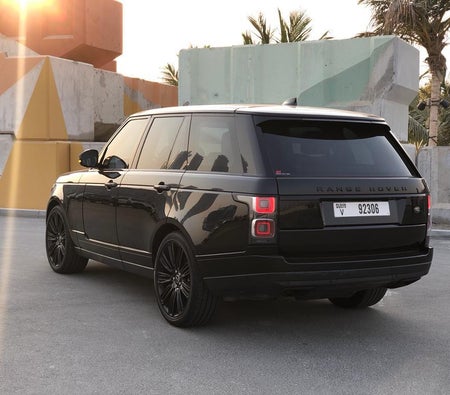 Location Land Rover Range Rover Vogue V6 2019 dans Dubai
