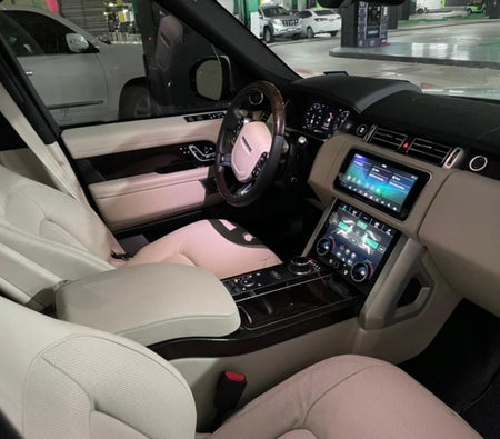 Land Rover Range Rover Vogue SE Price in Dubai - SUV Hire Dubai - Land Rover Rentals