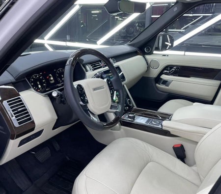 Location Land Rover Range Rover Vogue SE 2020 dans Dubai