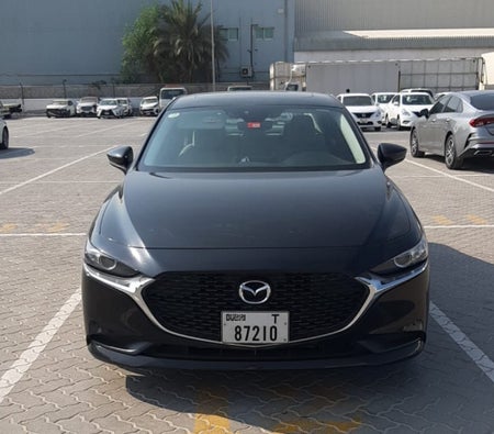 Miete Mazda 3 Limousine 2020 in Dubai