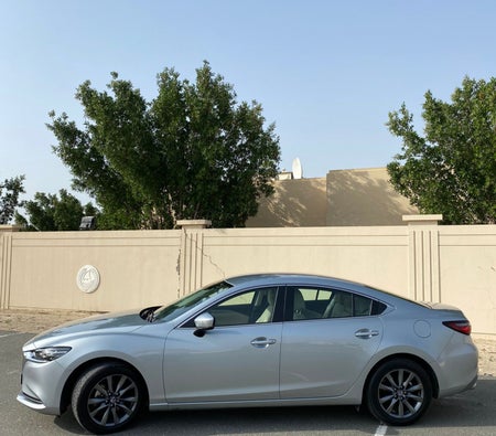Alquilar Mazda 6 6 2024 en Abu Dhabi