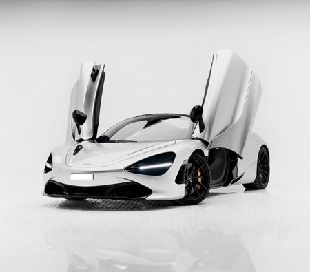 Miete McLaren 720S Spyder 2022 in Dubai
