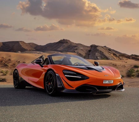 Location McLaren 720S Spyder Novitec 2022 dans Dubai