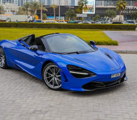 Location McLaren 720S Spyder 2022 dans Dubai