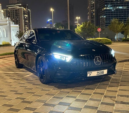 Location Mercedes Benz A220 2020 dans Dubai