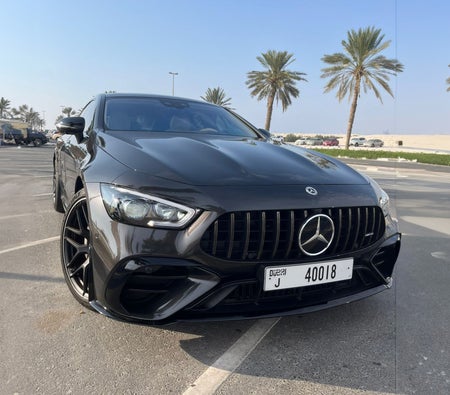 Alquilar Mercedes Benz AMG GT 53 2023 en Dubai