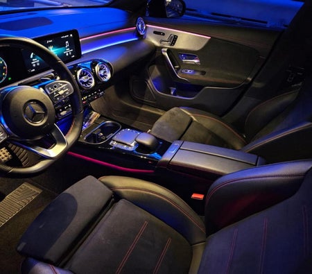 Kira Mercedes Benz CLA 250 2021 içinde Dubai