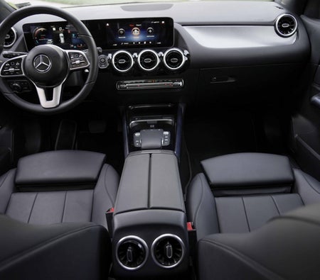 Mercedes Benz GLA 250 Price in Dubai - Luxury Car Hire Dubai - Mercedes Benz Rentals