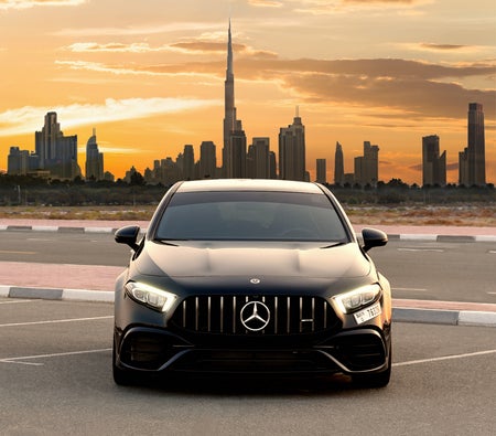Location Mercedes Benz AMG A45 2022 dans Dubai