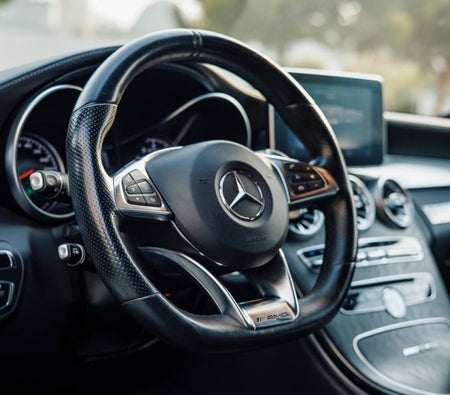 Location Mercedes Benz AMG C63 2019 dans Dubai