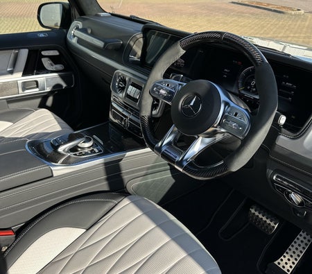 Kira Mercedes Benz AMG G63 2023 içinde Londra