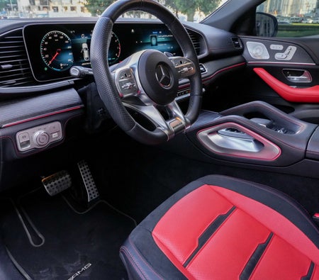 Alquilar Mercedes Benz AMG GLE 53 2021 en Dubai