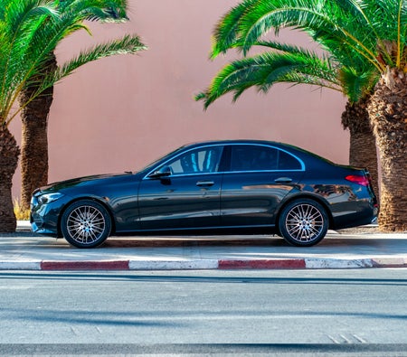 Huur Mercedes-Benz C200 d 2023 in Marrakech