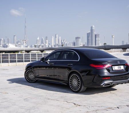Mercedes Benz C200 Price in Dubai - Luxury Car Hire Dubai - Mercedes Benz Rentals