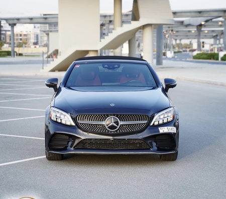 Location Mercedes Benz C300 Cabriolet 2020 dans Dubai