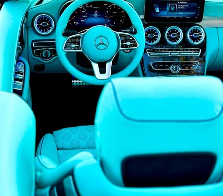 Location Mercedes Benz C300 Cabriolet 2023 dans Dubai